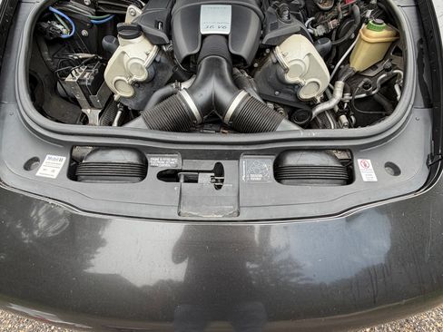 Used 2015 Porsche Panamera 4 AWD/4WD image 20