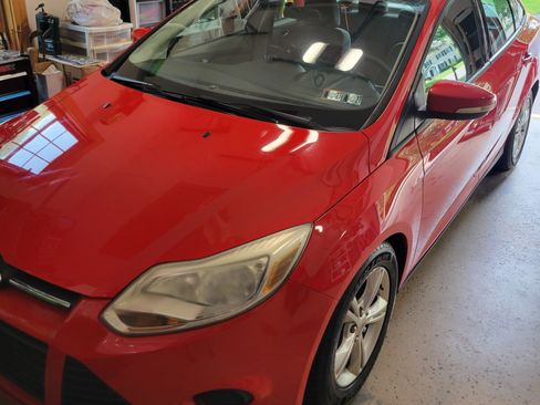 Used 2013 Ford Focus SE FWD image 11