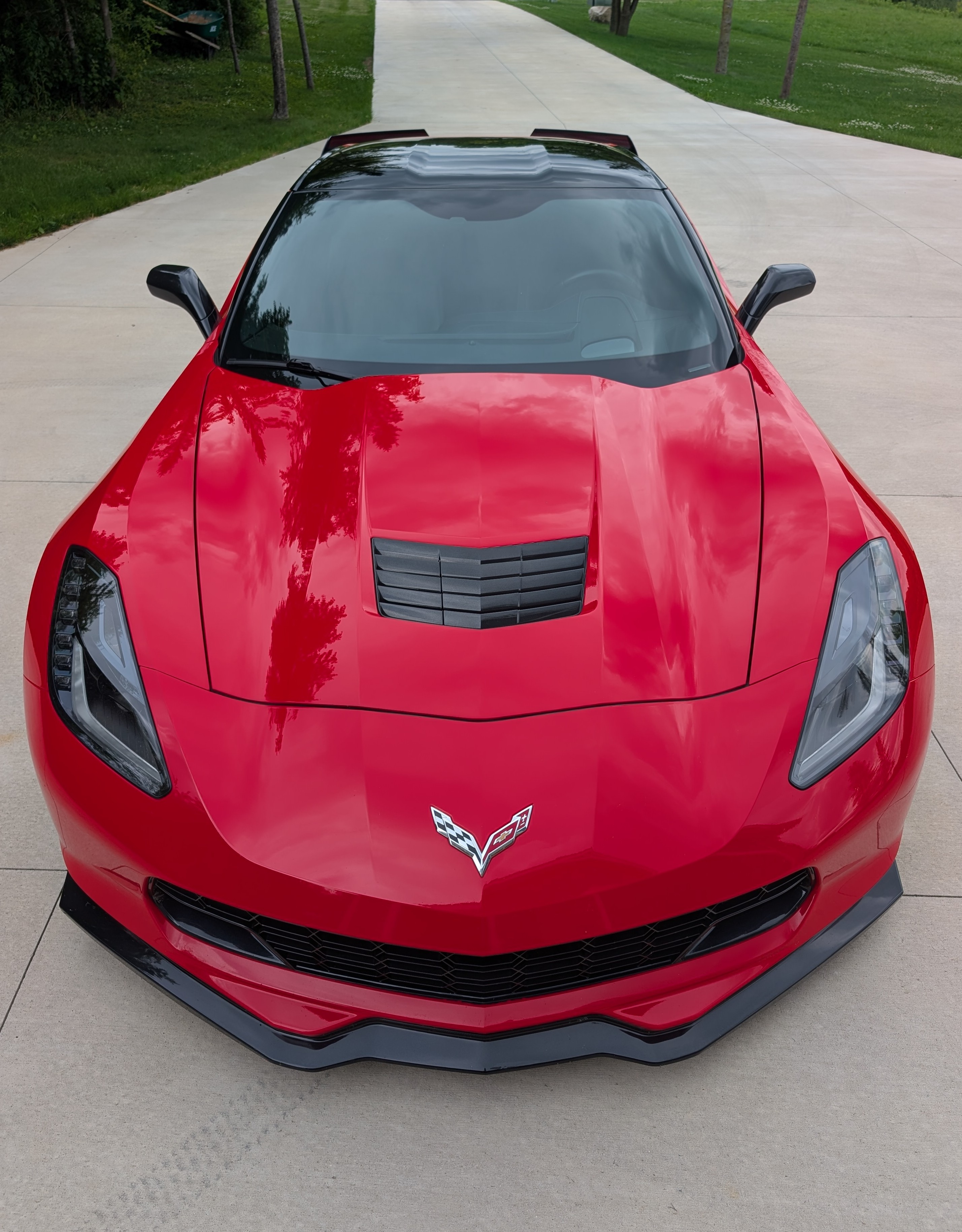 Used 2014 Chevrolet Corvette Stingray Coupe w/ 2LT Preferred Equipment Group RWD image 5