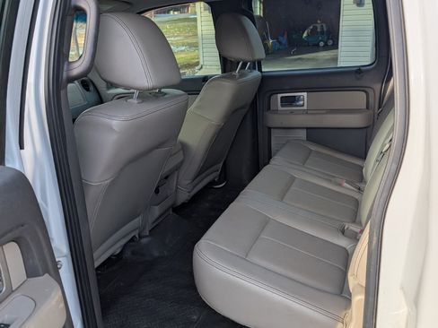 Used 2010 Ford F150 XL image 1