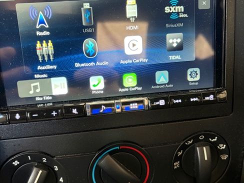 Used 2006 Ford Mustang GT Premium image 10