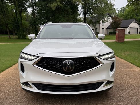 Used 2022 Acura MDX FWD w/ Technology Package image 2