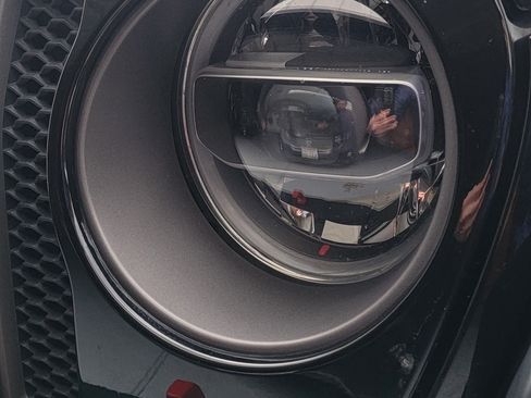 Used 2018 Jeep Wrangler Unlimited Rubicon image 9