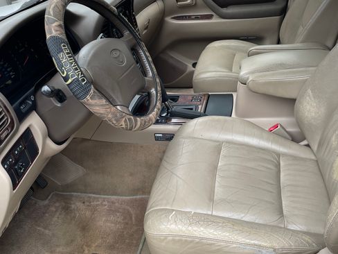 Used 2000 Toyota Land Cruiser image 8