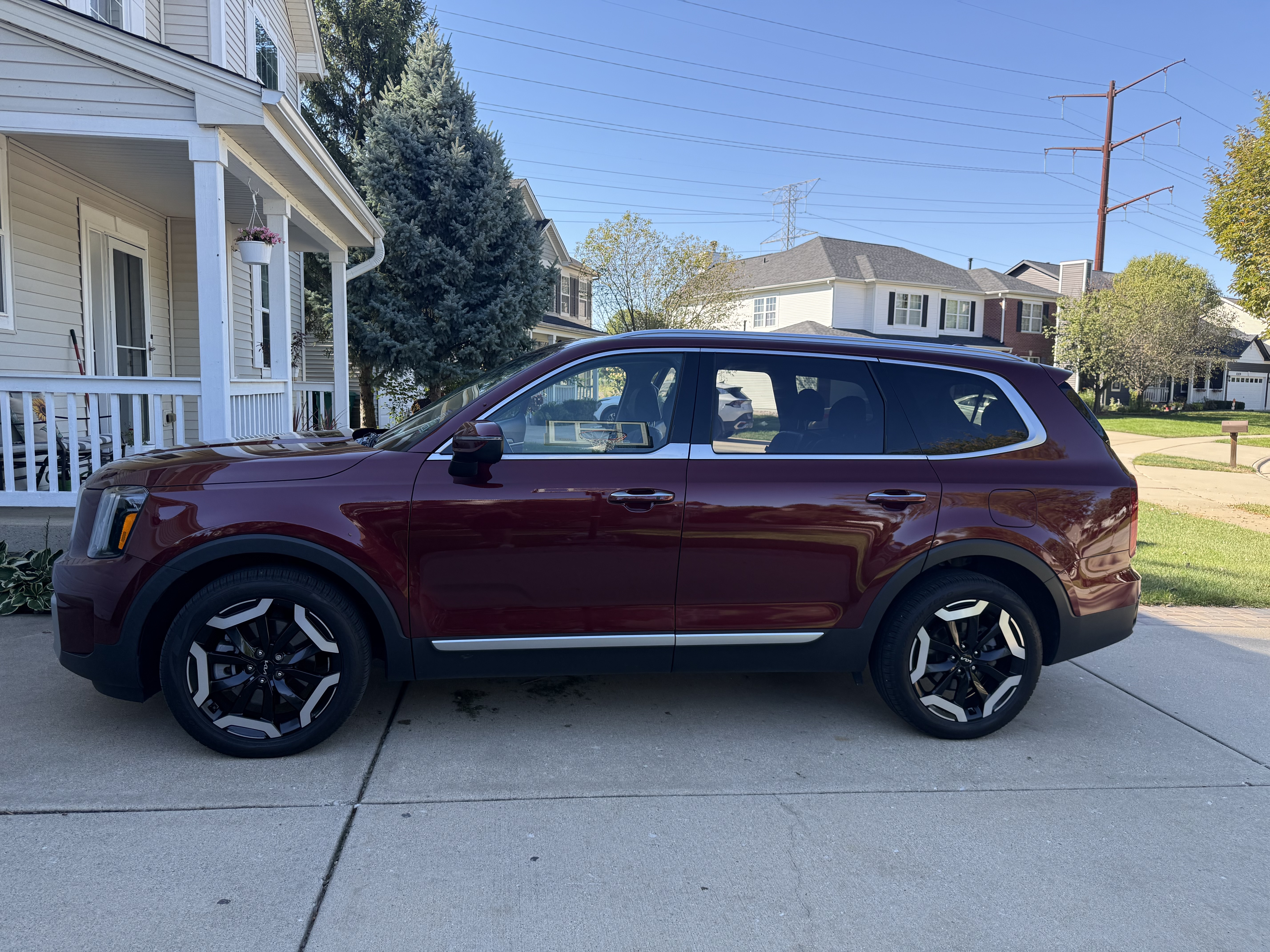 Used 2023 Kia Telluride S w/ S Sunroof Package AWD/4WD image 5