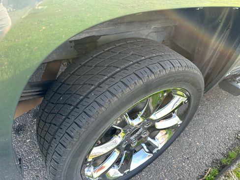 Used 2011 GMC Sierra 1500 SLT w/ SLT Convenience Package image 15