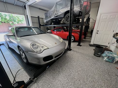 Used 2002 Porsche 911 Carrera 4S image 4