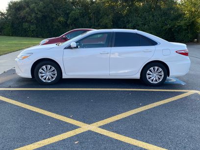 Used 2016 Toyota Camry LE w/ Moonroof Package
