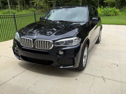 Used 2015 BMW X5 xDrive50i AWD/4WD image 1