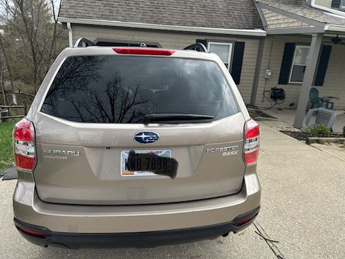 Used 2015 Subaru Forester 2.5i Premium image 5