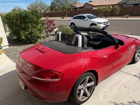 Used 2014 BMW Z4 sDrive28i image 11