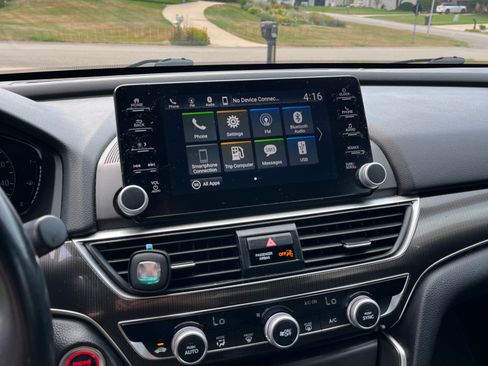 Used 2020 Honda Accord Sport image 6