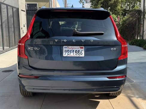 Used 2023 Volvo XC90 B5 Core image 11