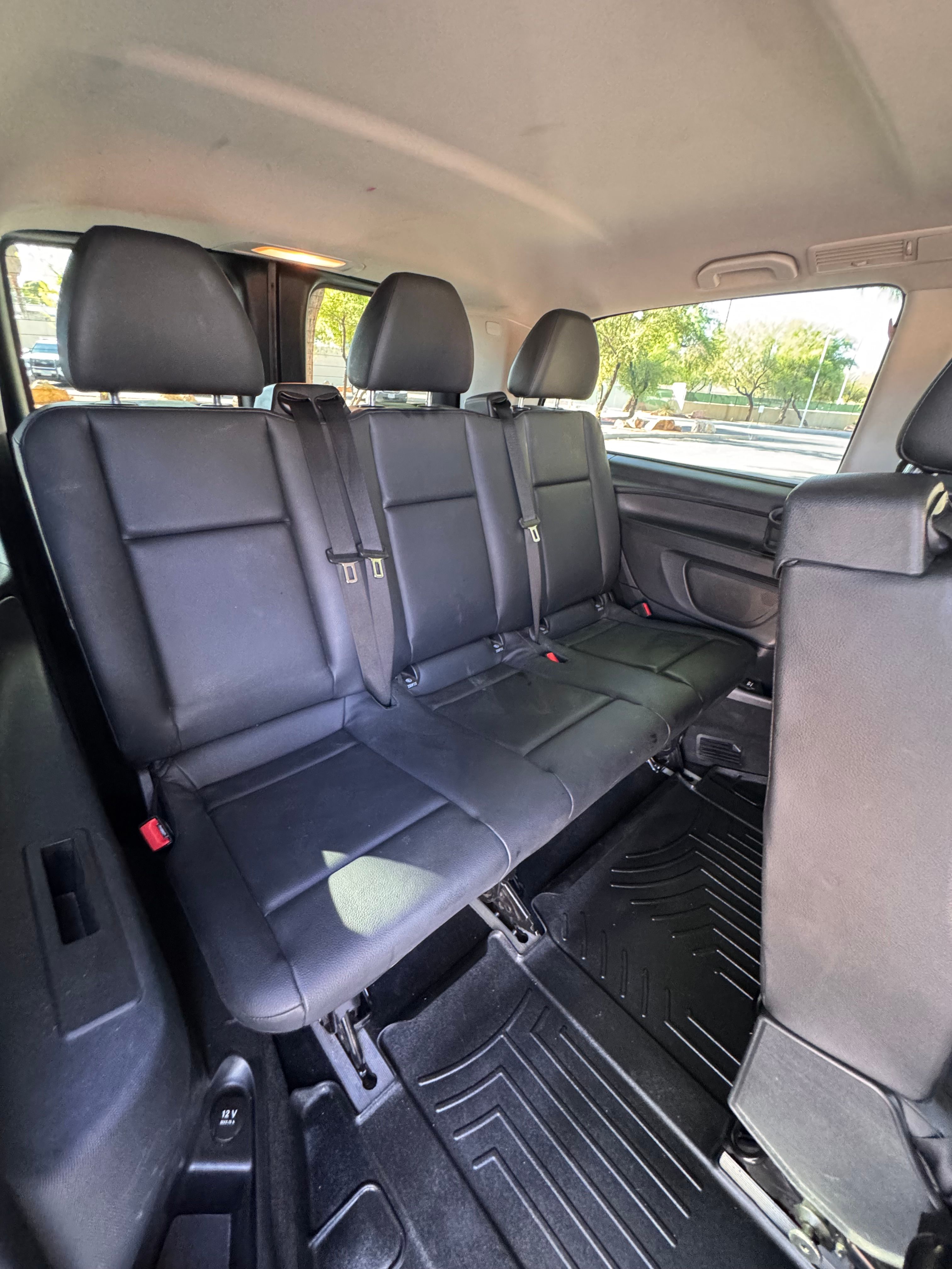 Used 2018 Mercedes-Benz Metris Passenger image 12