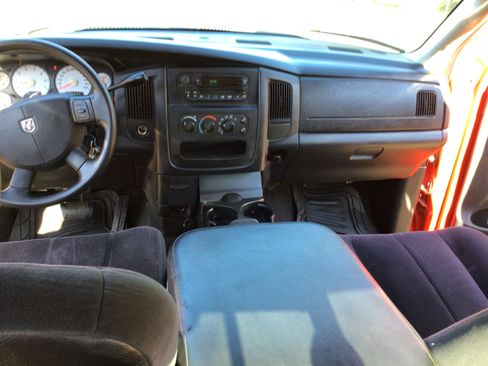 Used 2005 Dodge Ram 1500 Truck SLT w/ Quad Cab Big Horn Value Group image 13