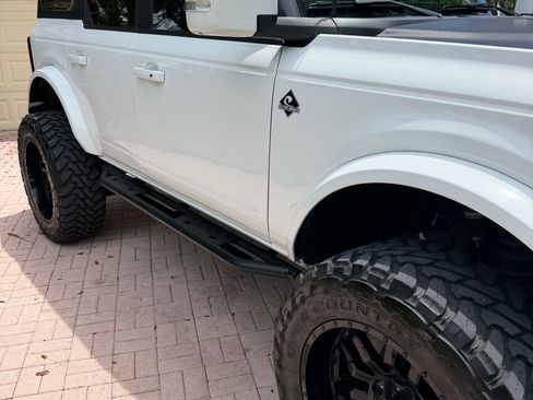 Used 2022 Ford Bronco Outer Banks AWD/4WD image 4
