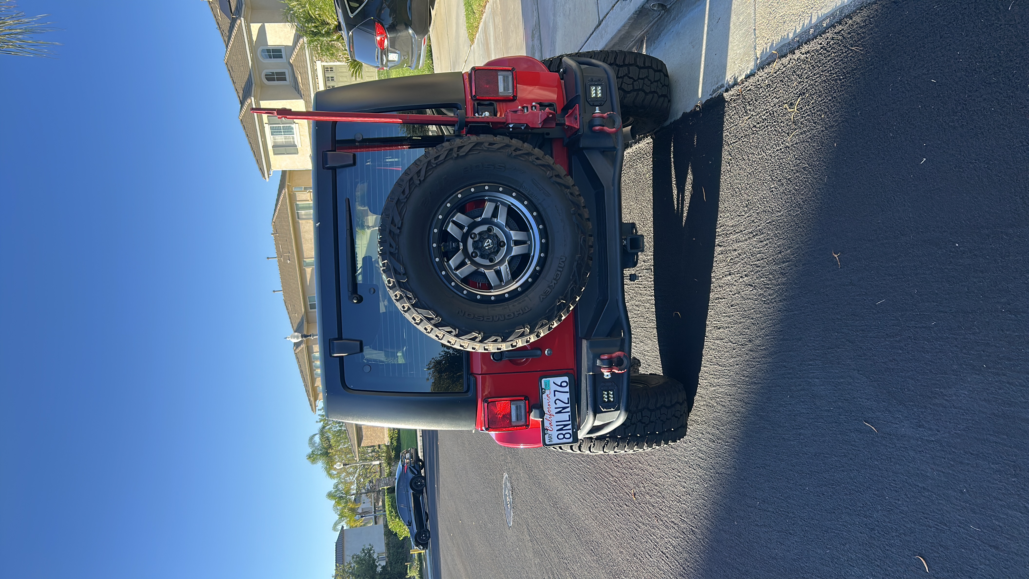 Used 2016 Jeep Wrangler Rubicon w/ Power Convenience Group AWD/4WD image 4