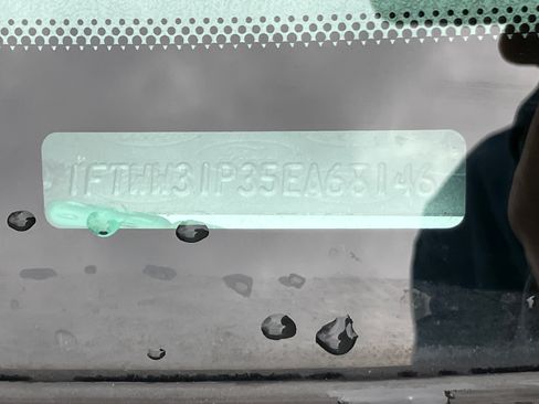 Used 2005 Ford F350 Lariat image 27