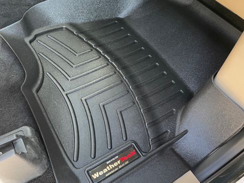 Used 2015 Ford F150 Lariat w/ Equipment Group 501A Mid image 6