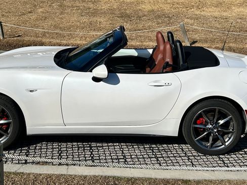 Used 2022 MAZDA MX-5 Miata Grand Touring image 21
