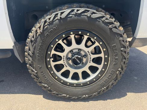 Used 2016 Chevrolet Silverado 1500 LT w/ All Star Edition AWD/4WD image 9