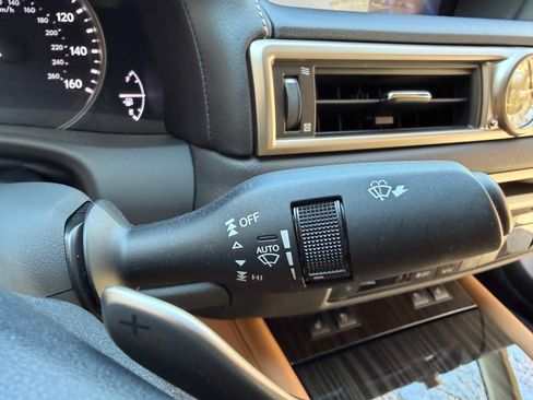 Used 2013 Lexus GS 350 w/ Luxury Pkg image 17