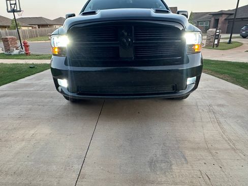 Used 2011 RAM 1500 Sport w/ Sport Premium Group RWD image 4