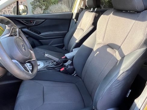 Used 2021 Subaru Crosstrek 2.0i AWD/4WD image 11