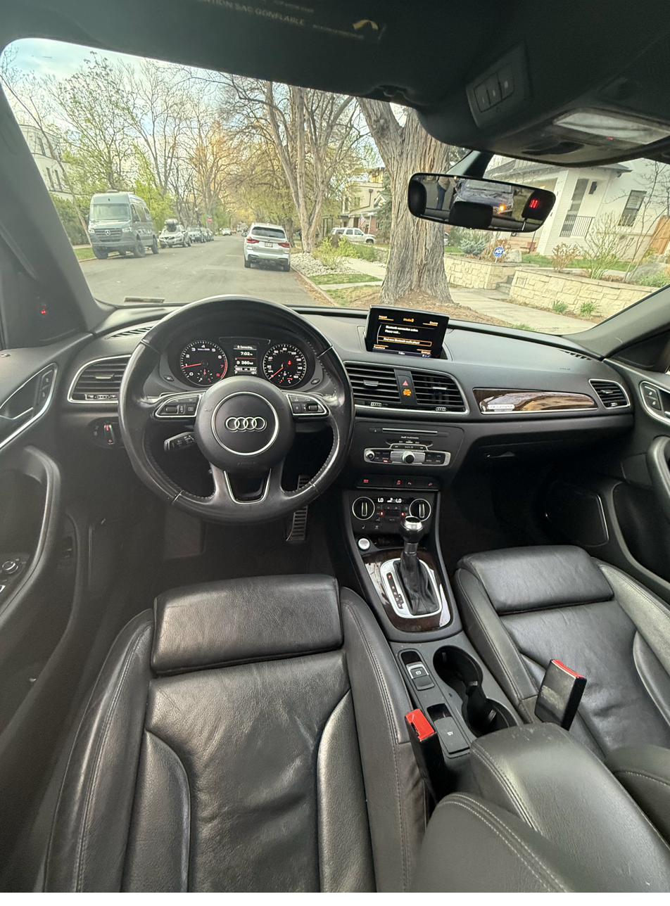 Used 2016 Audi Q3 2.0T Prestige AWD/4WD image 10