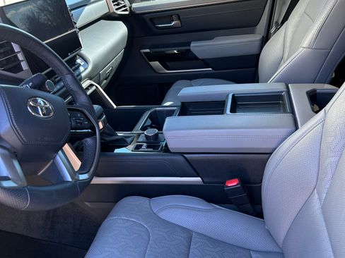 Used 2023 Toyota Tundra Limited image 10