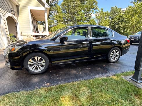Used 2015 Honda Accord LX image 10