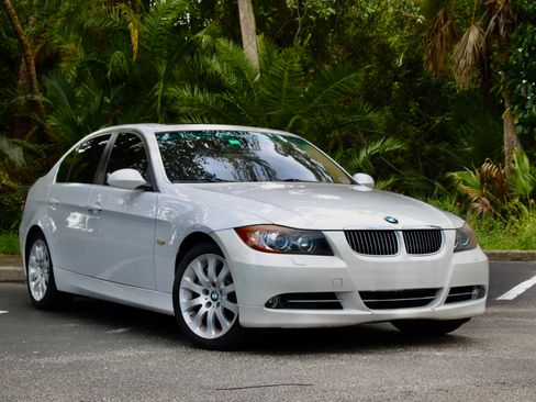 Used 2007 BMW 335xi 335xi Sedan 4D image 1
