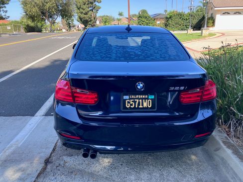 Used 2012 BMW 328i Sedan RWD image 12