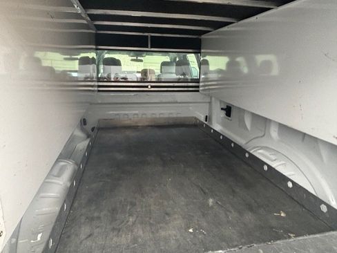 Used 2023 Ford F250 XL w/ XL Chrome Package image 6