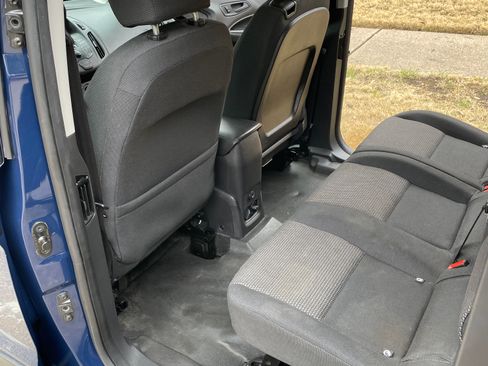 Used 2014 Ford Transit Connect XL image 15