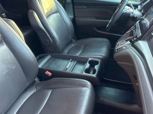 Used 2018 Honda Odyssey EX-L image 8