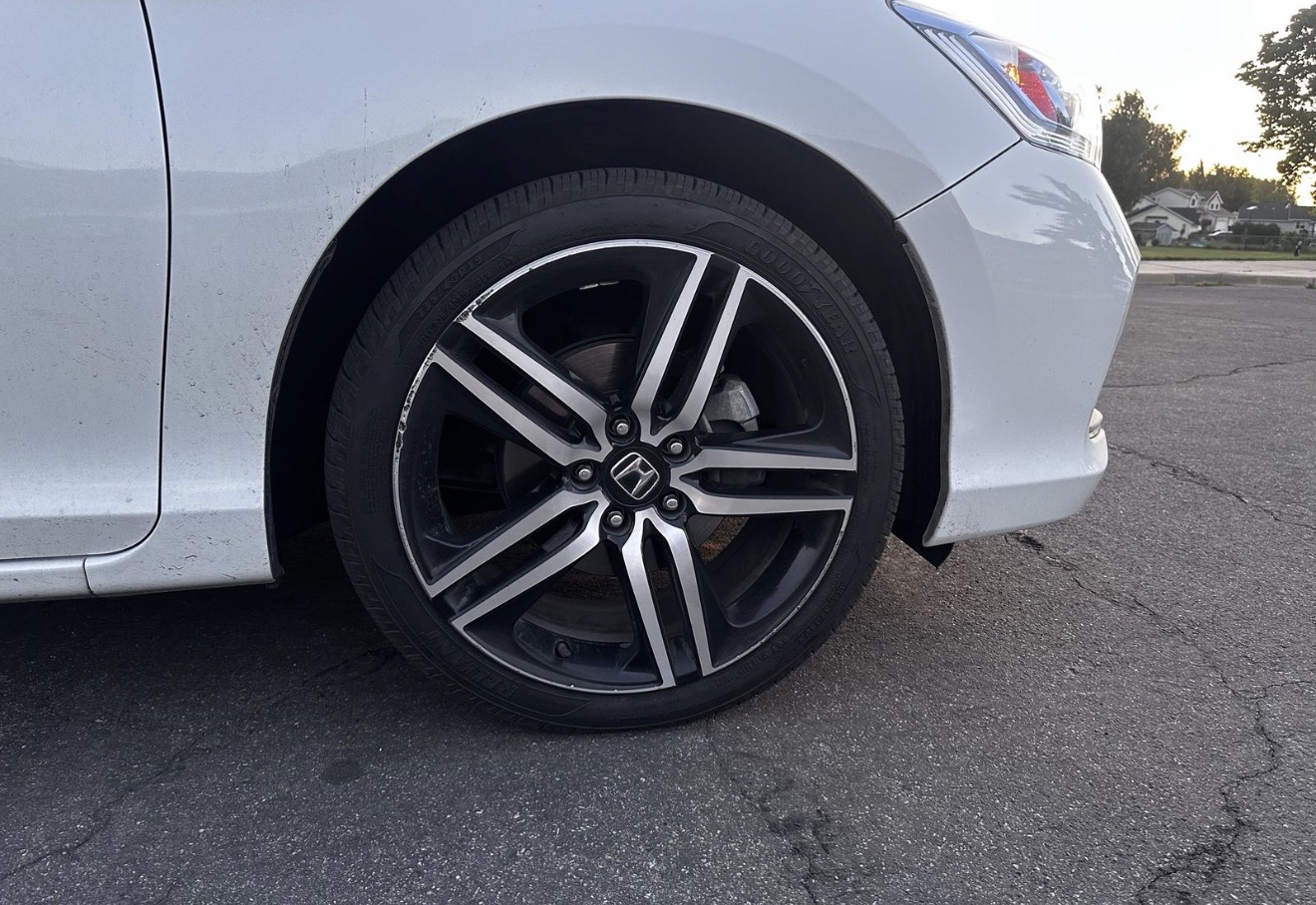 Used 2014 Honda Accord Plug-In Sedan image 13