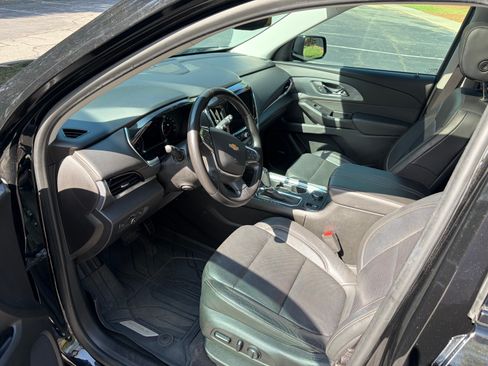 Used 2019 Chevrolet Traverse Premier w/ Redline Edition image 11