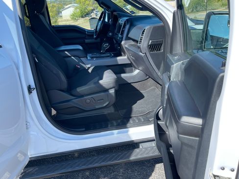 Used 2019 Ford F150 XLT w/ Equipment Group 302A Luxury image 5