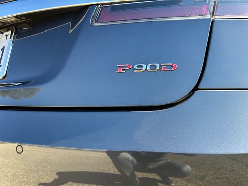 Used 2016 Tesla Model S P90D image 23