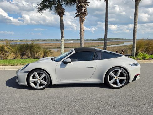 Used 2024 Porsche 911 Targa 4S image 12