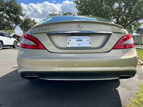 Used 2012 Mercedes-Benz CLS 550 image 9