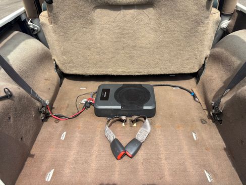 Used 1999 Jeep Wrangler Sahara AWD/4WD image 15