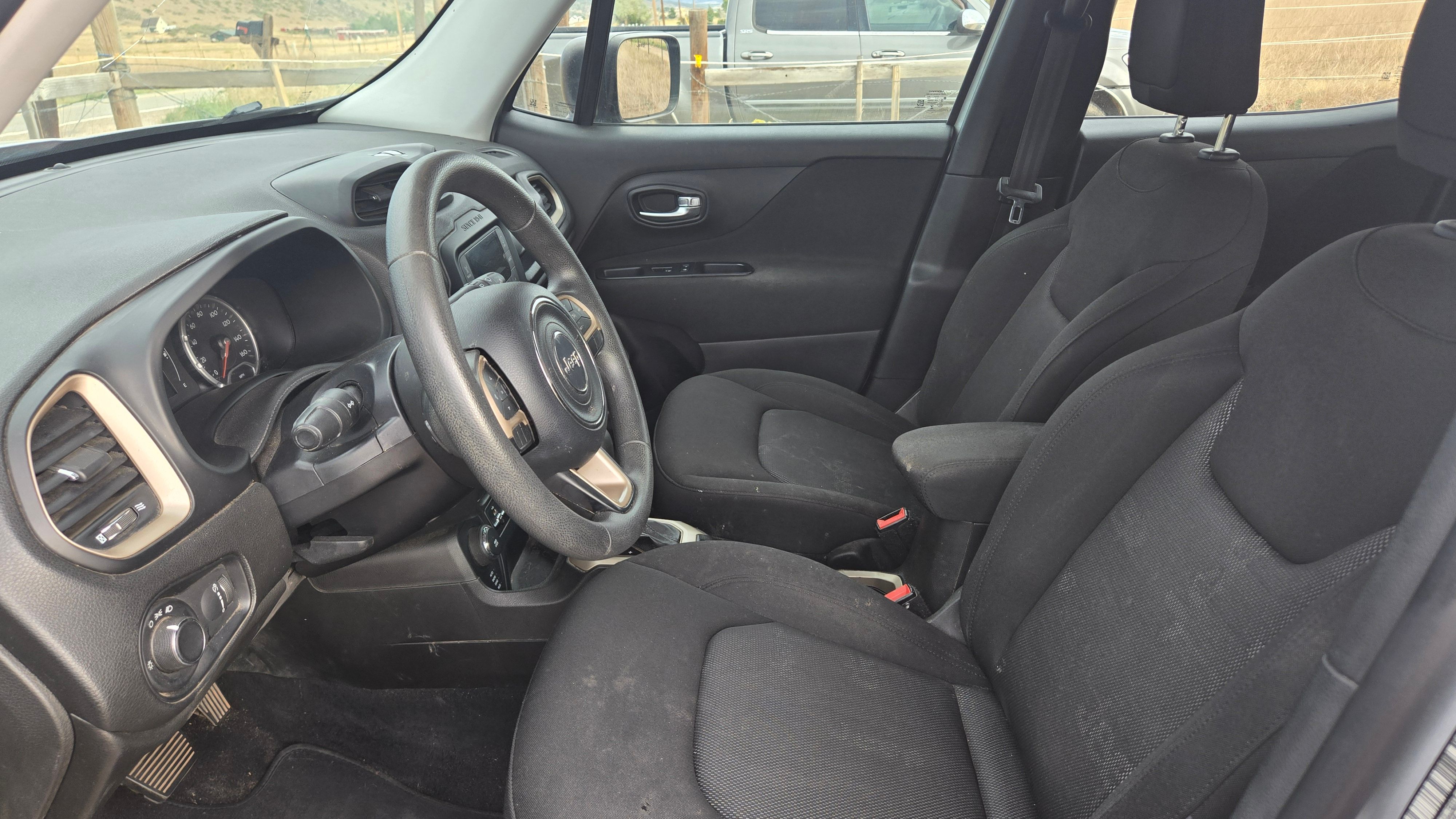 Used 2017 Jeep Renegade Sport w/ Power & Air Group AWD/4WD image 4