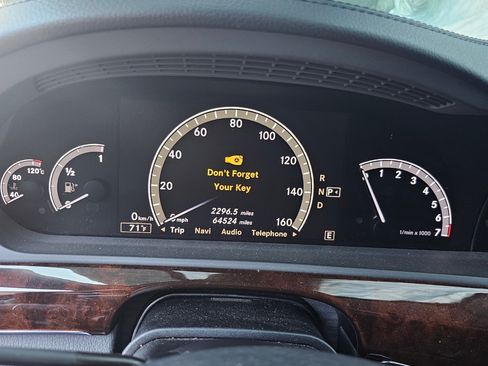 Used 2013 Mercedes-Benz S 550 S 550 Sedan 4D image 9