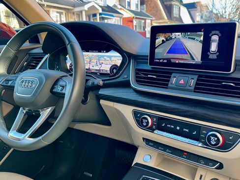 Used 2020 Audi Q5 2.0T Premium Plus w/ Premium Plus Package AWD/4WD image 21