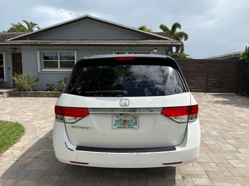 Used 2015 Honda Odyssey EX-L image 9