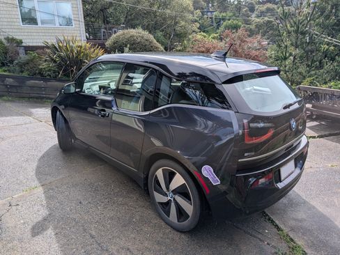 Used 2019 BMW i3 image 4