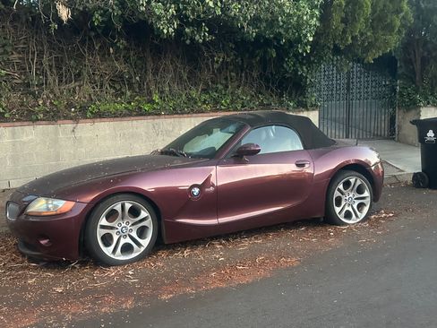 Used 2003 BMW Z4 3.0i image 1