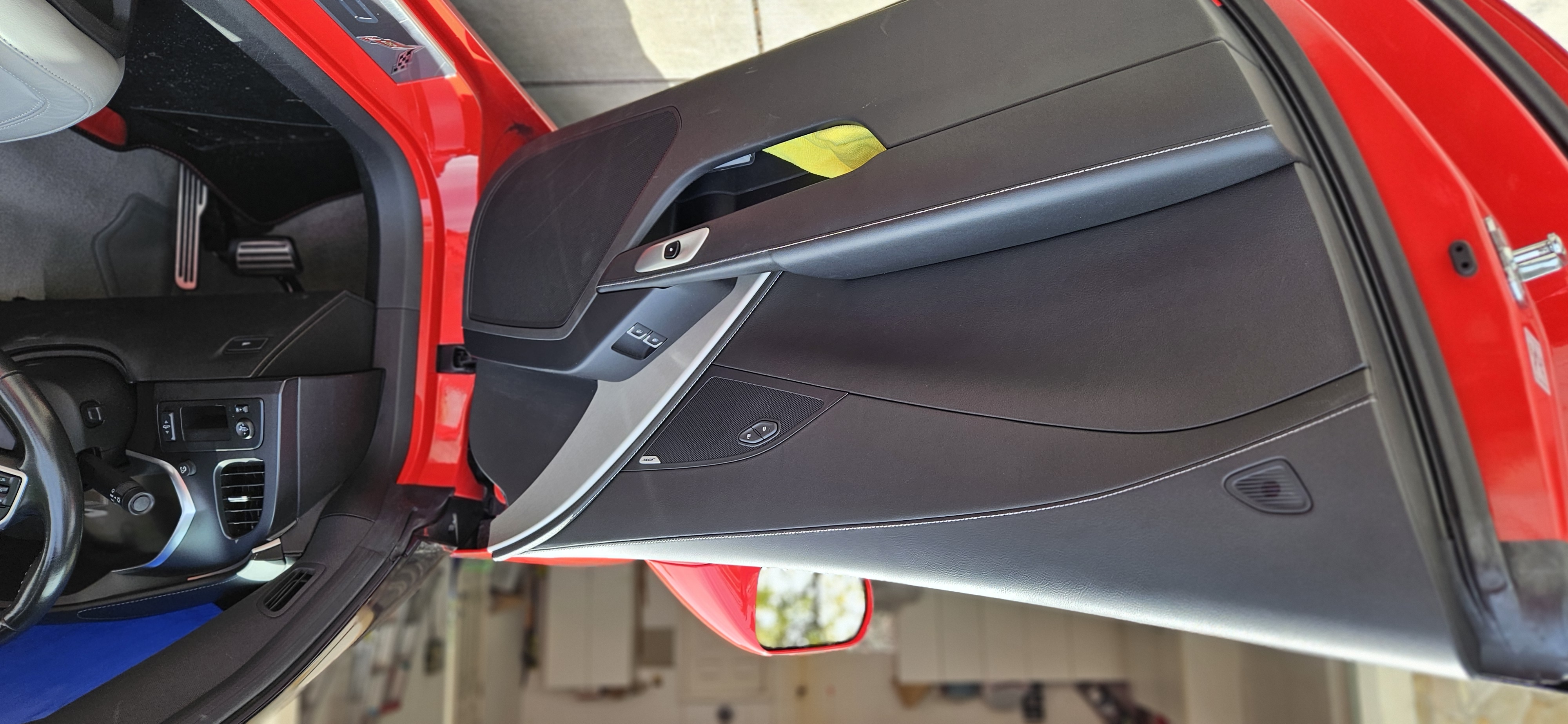 Used 2016 Chevrolet Corvette Stingray Convertible w/ Battery Protection Package RWD image 14